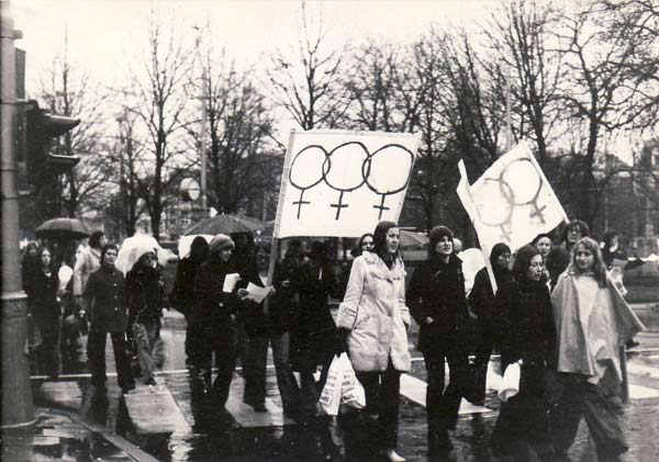 74abortusdemo02